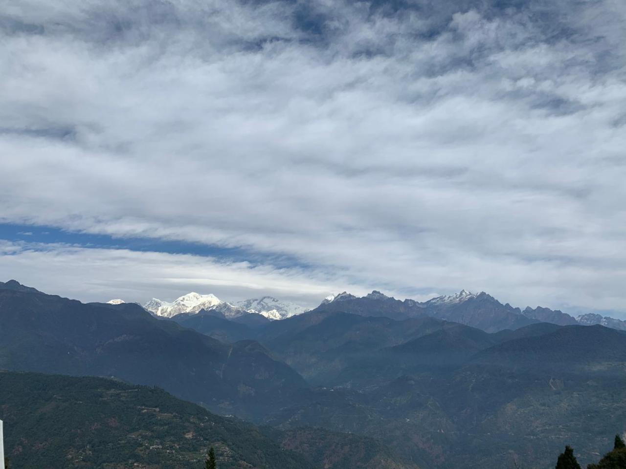 Hotel The Aryan Regency Pelling Exterior foto